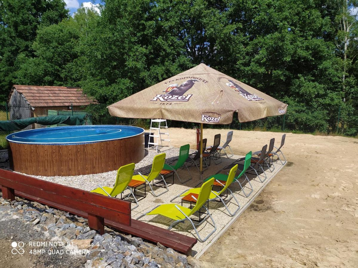 Dvory nad Luznici Apartmany Natalie מראה חיצוני תמונה