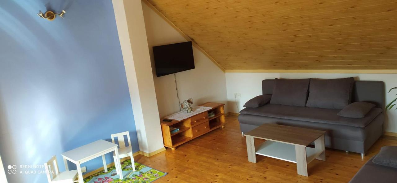 Dvory nad Luznici Apartmany Natalie מראה חיצוני תמונה