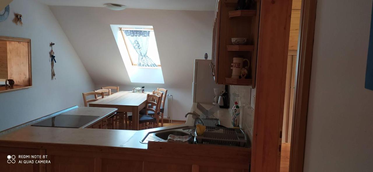 Dvory nad Luznici Apartmany Natalie מראה חיצוני תמונה